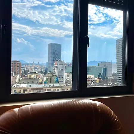 Easy Peasy - 9th Floor View Downtown تيرانا
