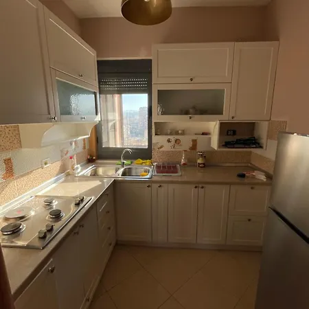 Easy Peasy - 9th Floor View Downtown * تيرانا